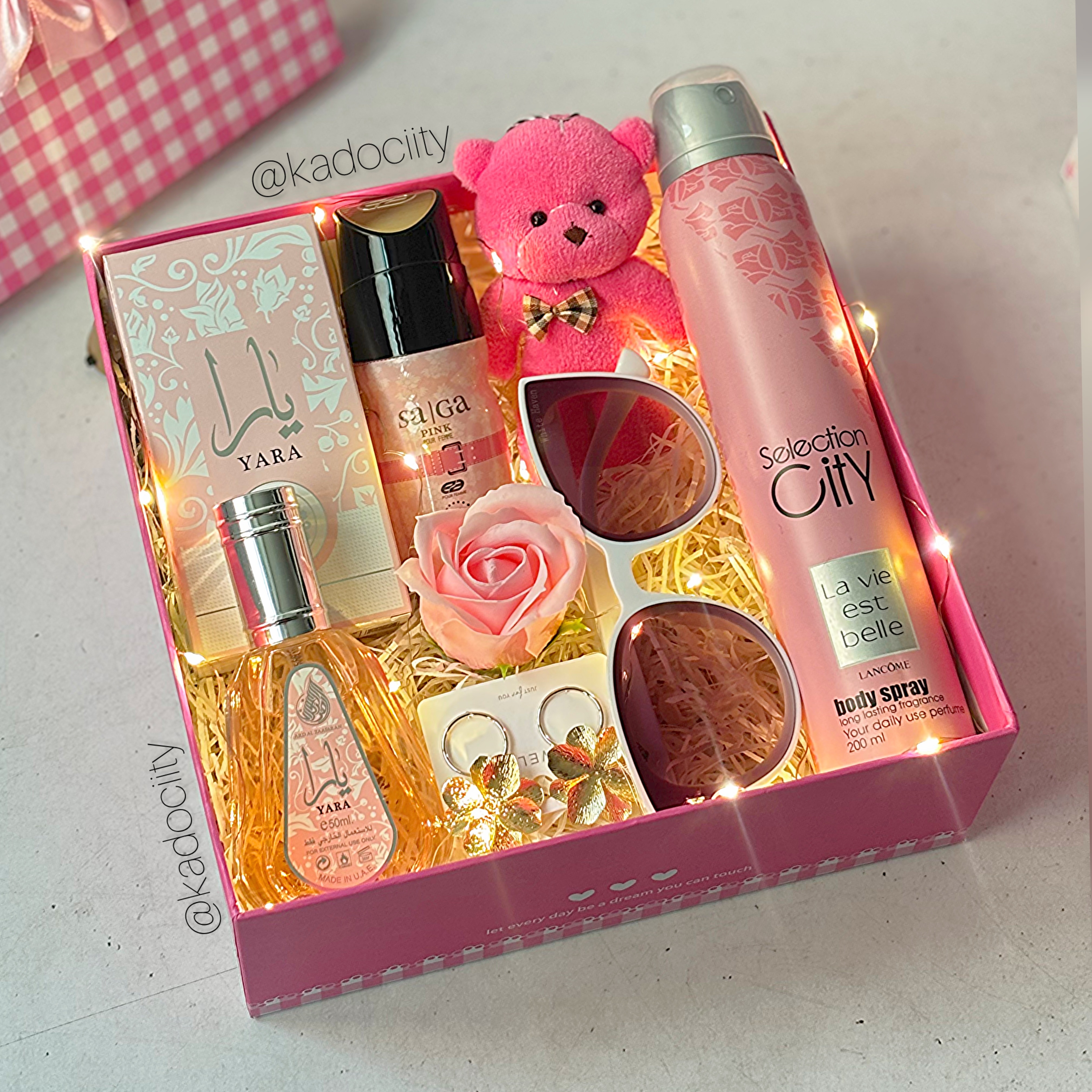 باکس زنانه ولنتاینی کد ۱۰81