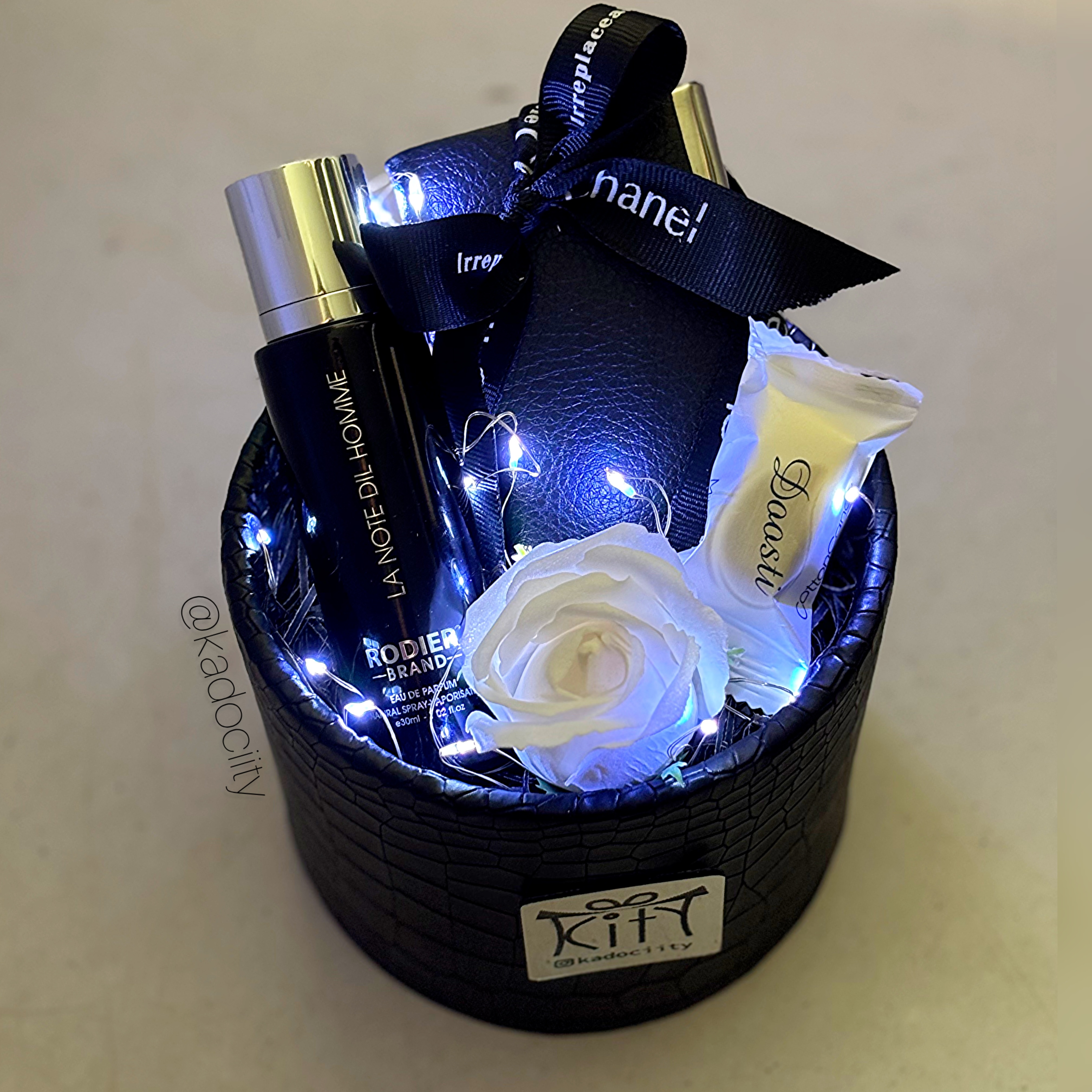 باکس مردانه کد۱۰۸۳